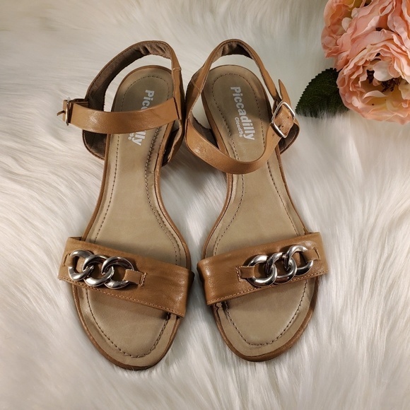 PICADILLY CLOUD9 TAN SANDALS SIZE 8 - Picture 1 of 8